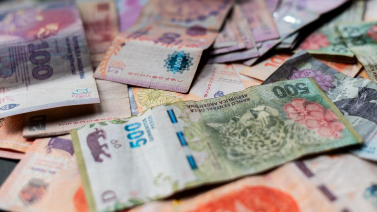 dolar-argentina-20260823-1