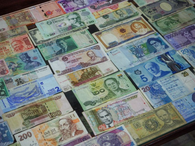 dolar-uyu-20260826